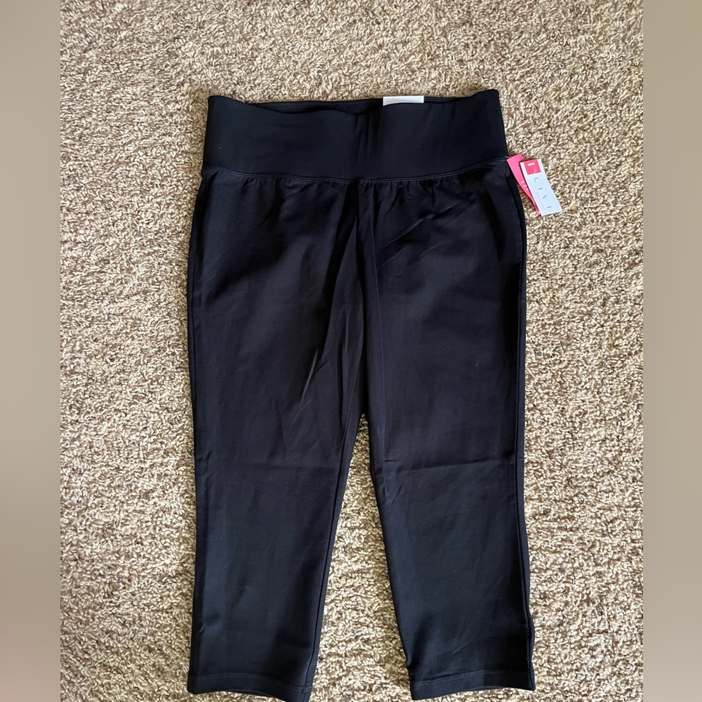 NWT! Livi power legging Capri 14/14